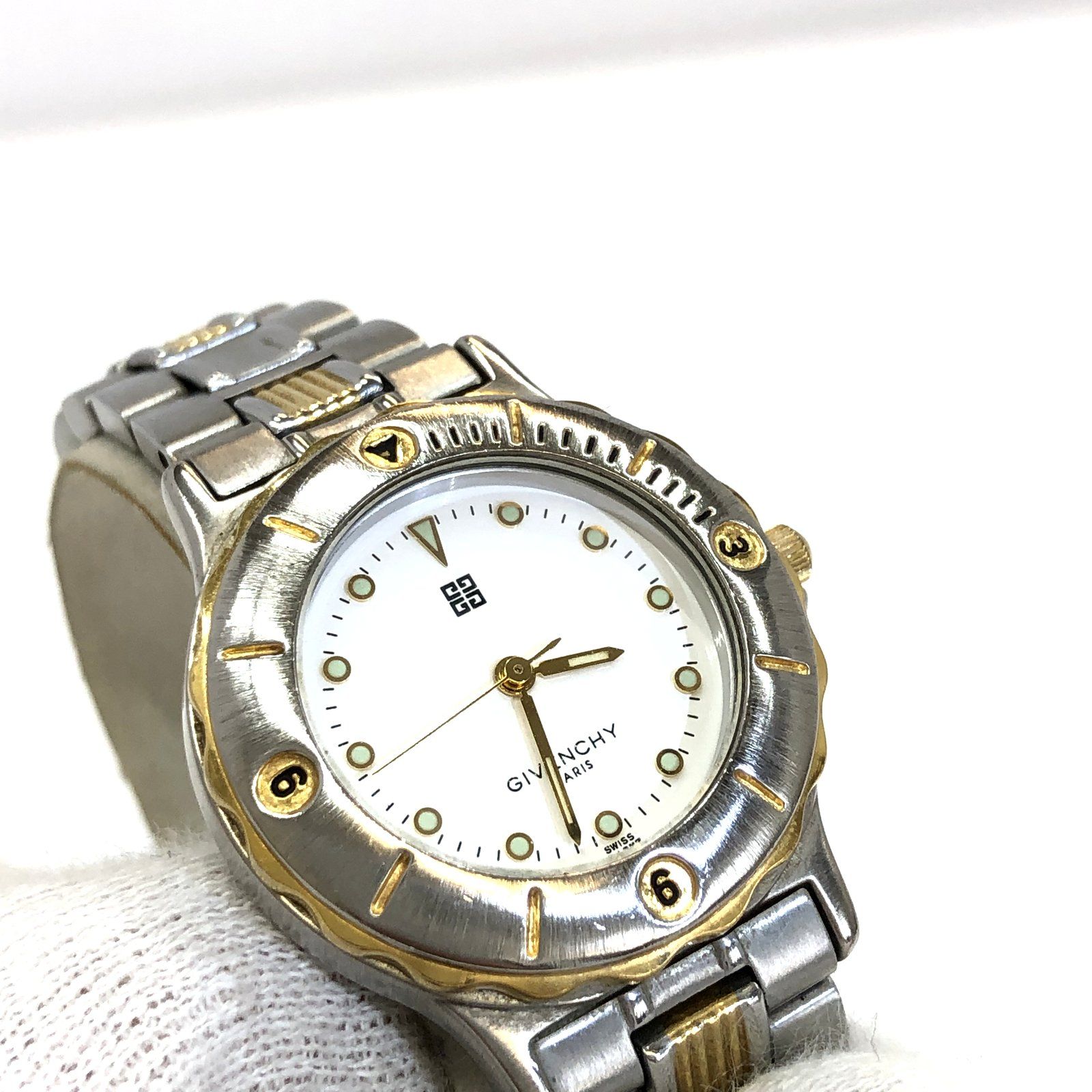 GIVENCHY ジバンシィ ジバンシー 腕時計 クォーツ シルバー