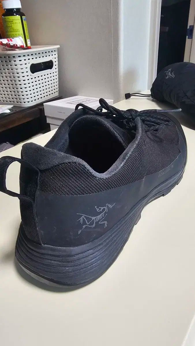 ARC TERYX アークテリクス ブラック スニーカー スポーツ OLIVEOS_COM_TR