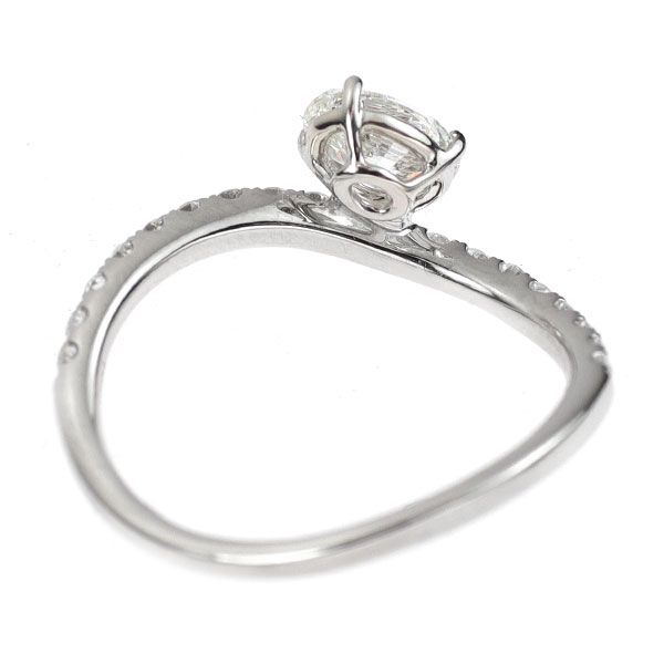 Pt900 オーバルカット ダイヤモンド リング 0.505ct D0.26ct