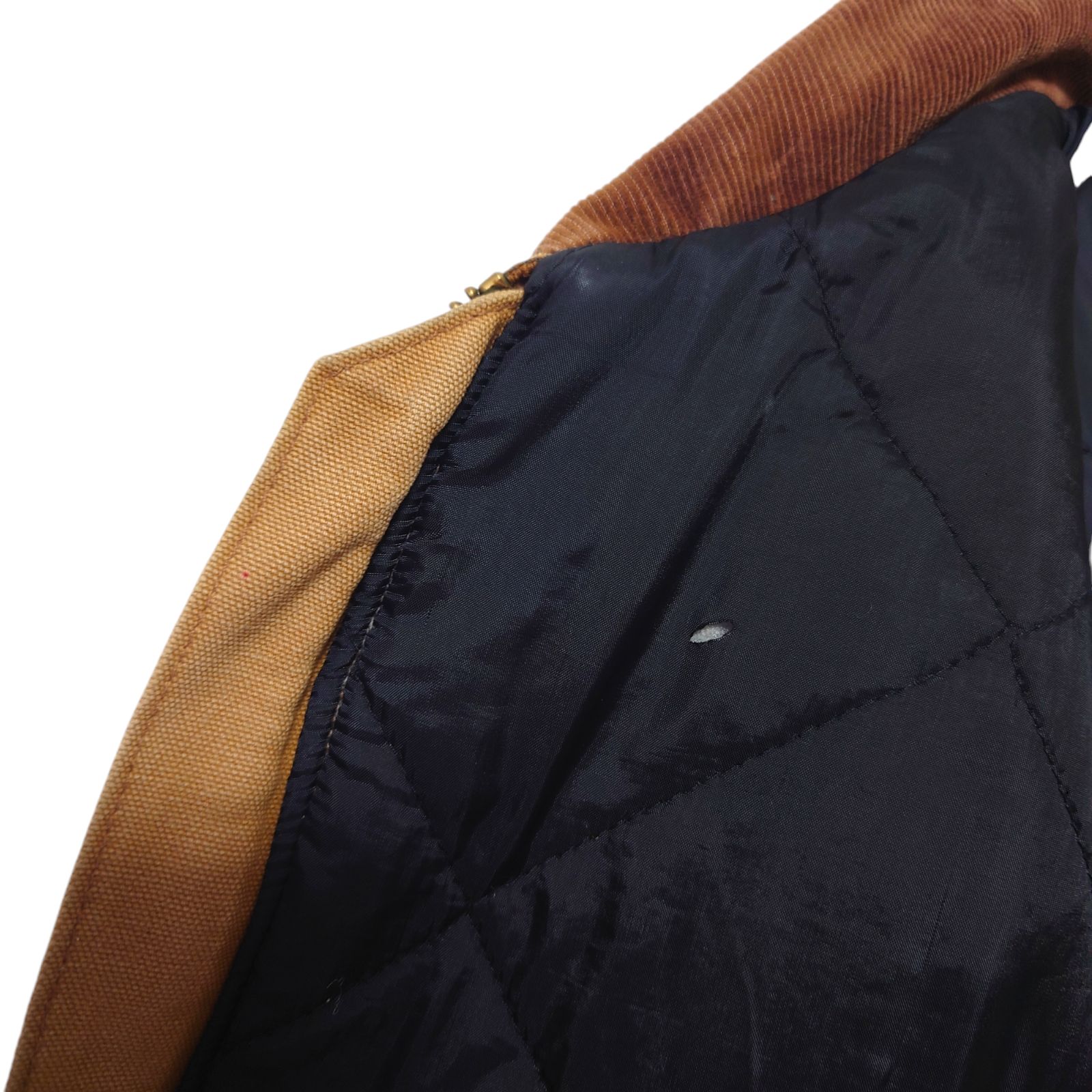 Carhartt】コーデュロイ襟 中綿入り ダック トラディショナル