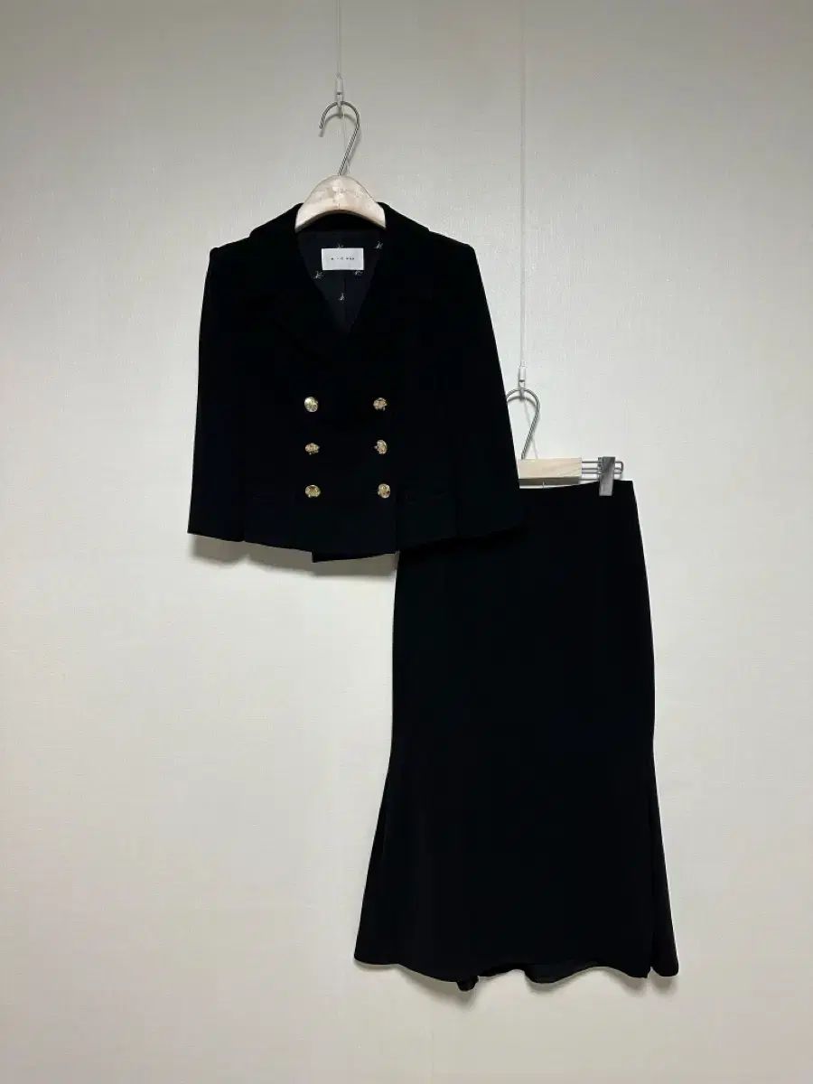 ミシャ 24 ダブル ゴールド ジャケット マーメイド スカート セットアップ