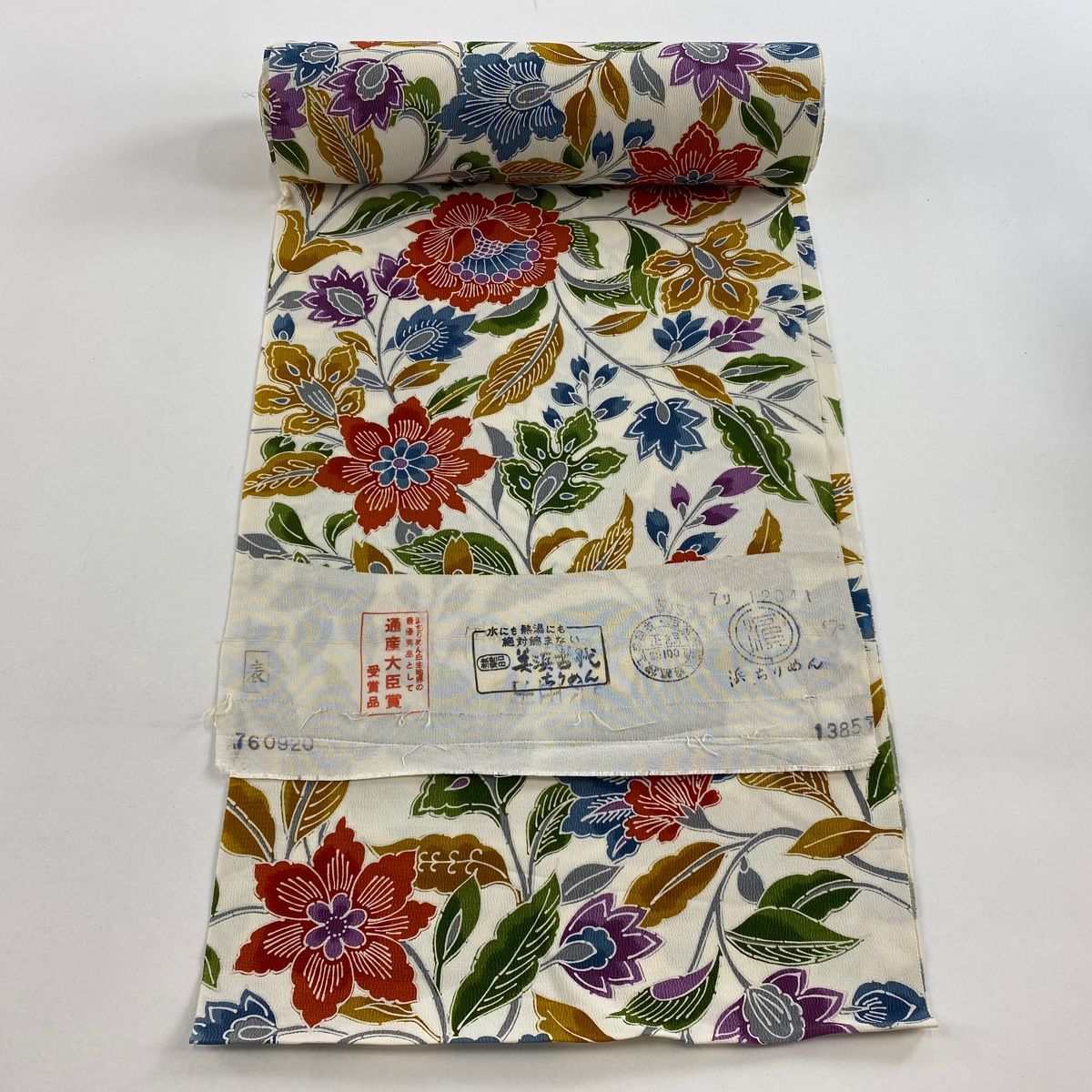 反物 秀品 小紋 草花 縮緬 クリーム 正絹