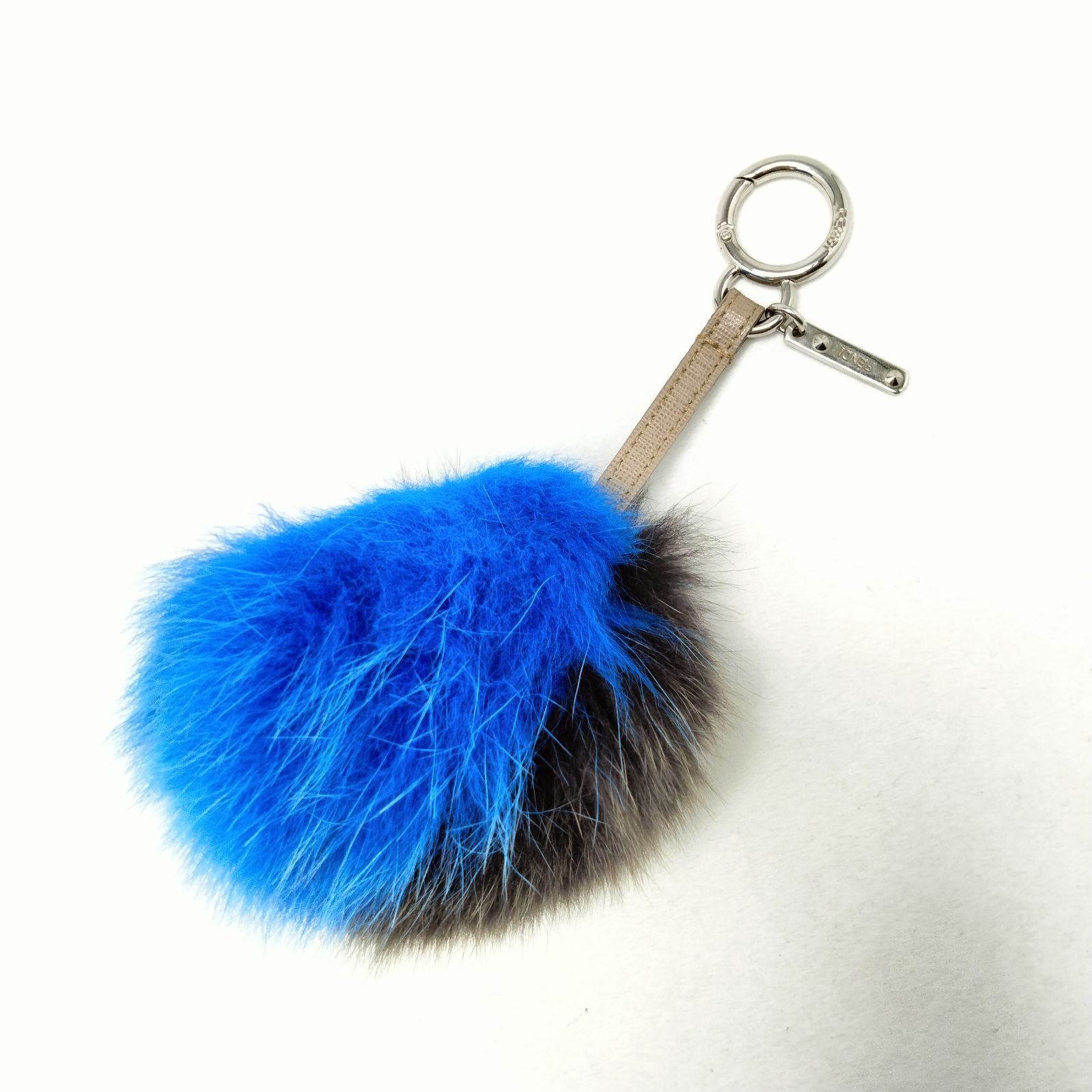 ️FENDI ️フェンディ ファー キーホルダー チャーム