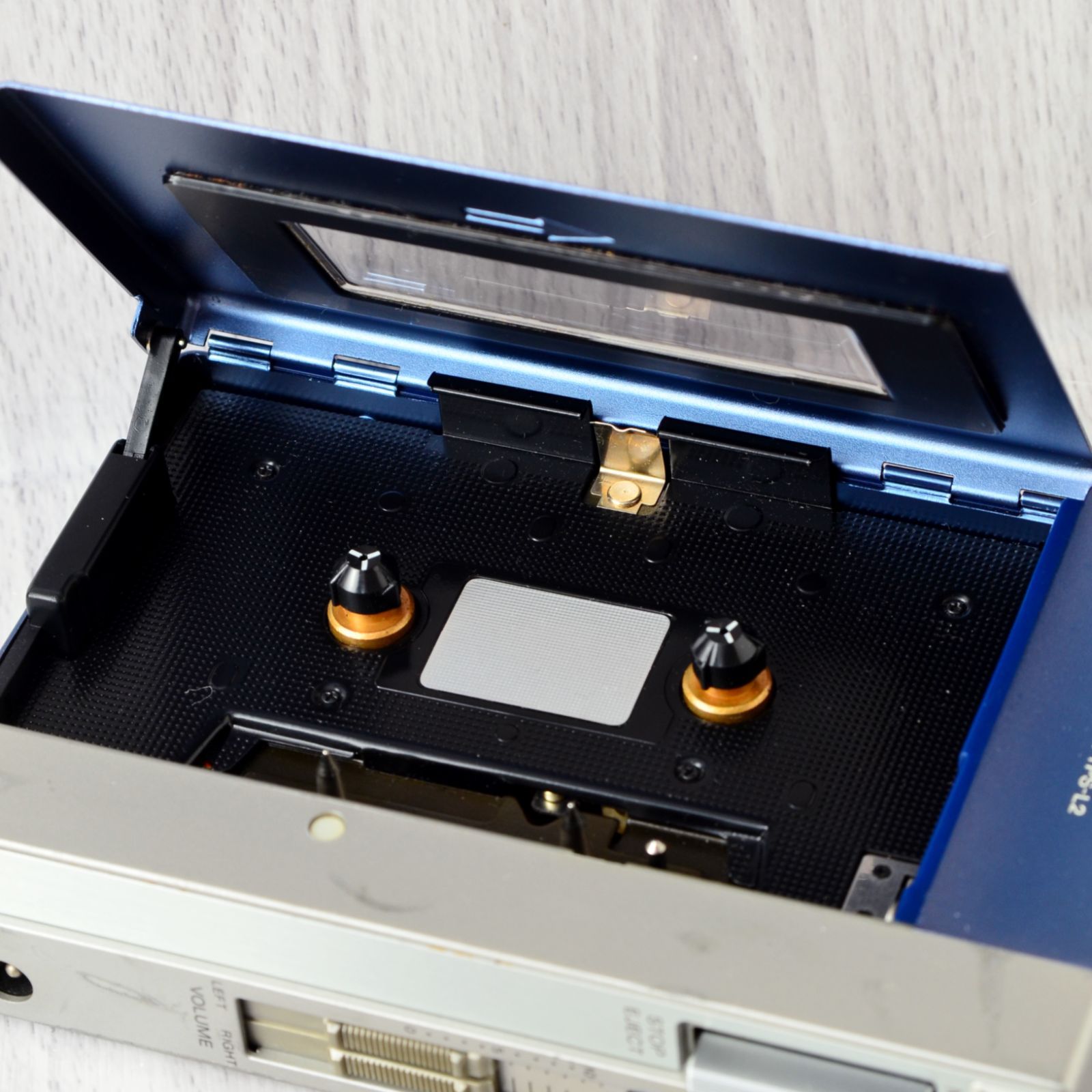 オンラインストアサイト SONY 初代WALKMAN TPS-L2 前期型 カセット