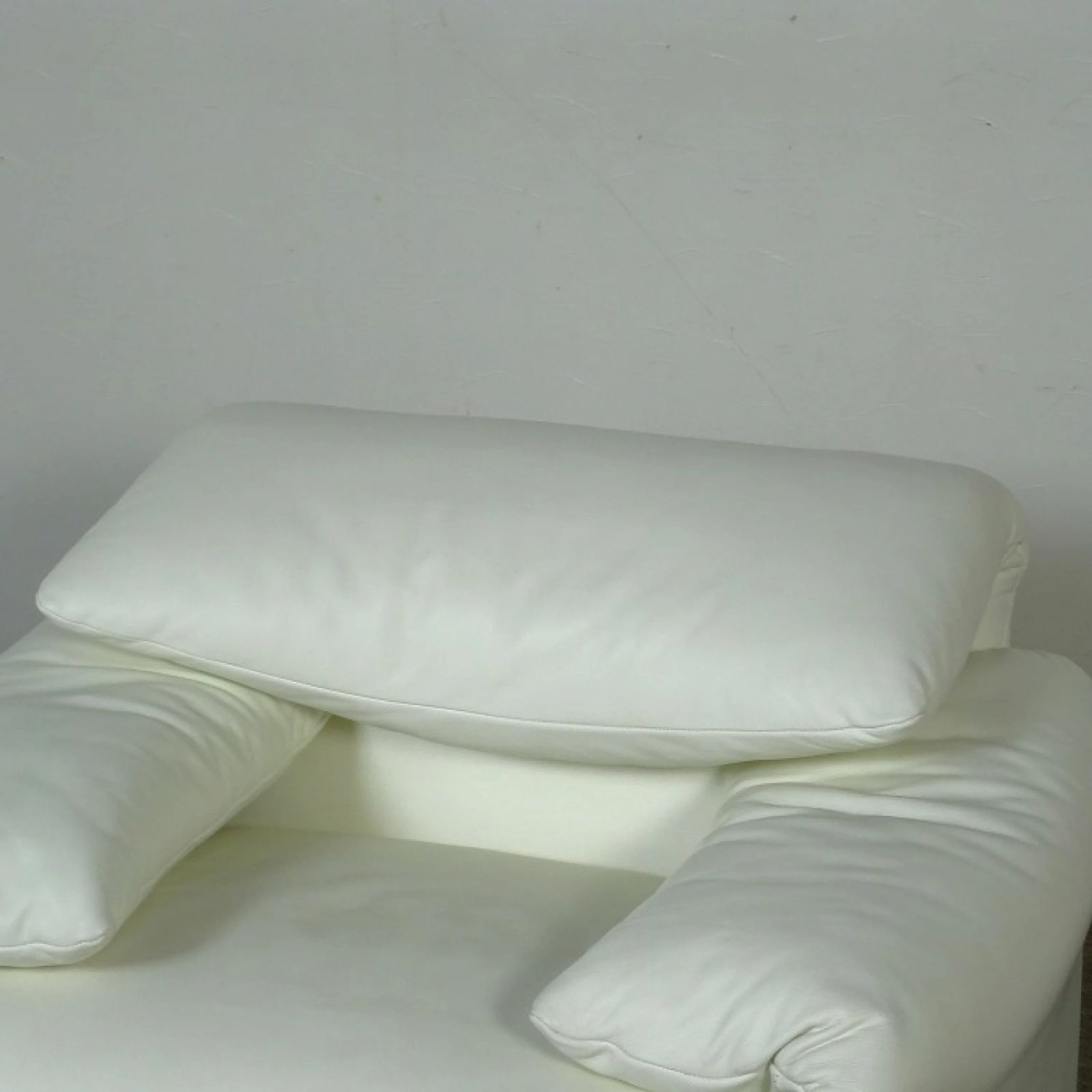 1人掛けソファ X白本革