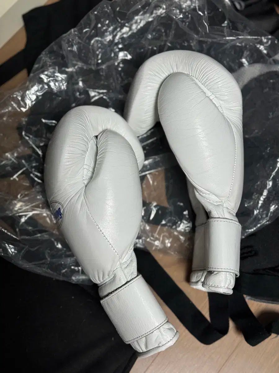 Winning ボクシンググローブ 16 oz MS-600B 【公式通販】 Winning