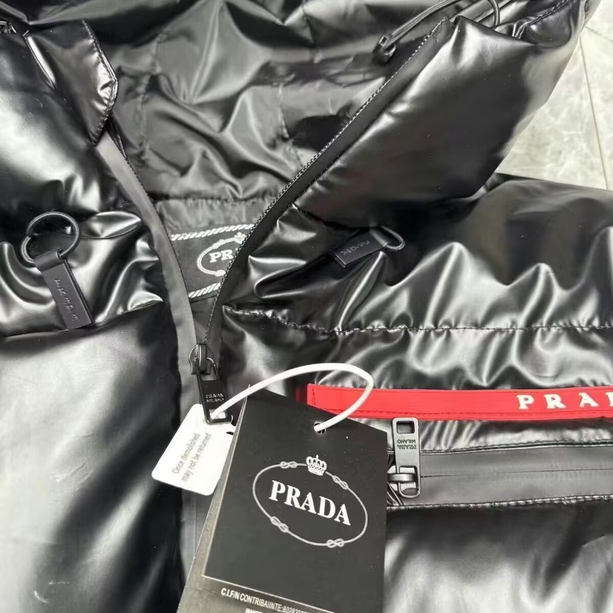 PRADA プラダ メンズ ダウンジャケット｜本日限定特価｜新品未使用-MM