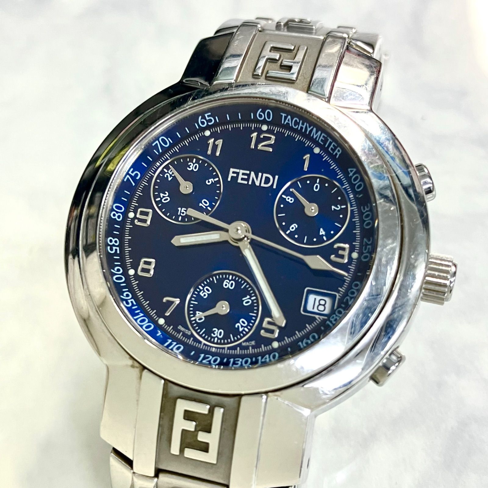 外観上美品⭐️大人気⭐️FENDIフェンディ】 レディース腕時計 クロノ 