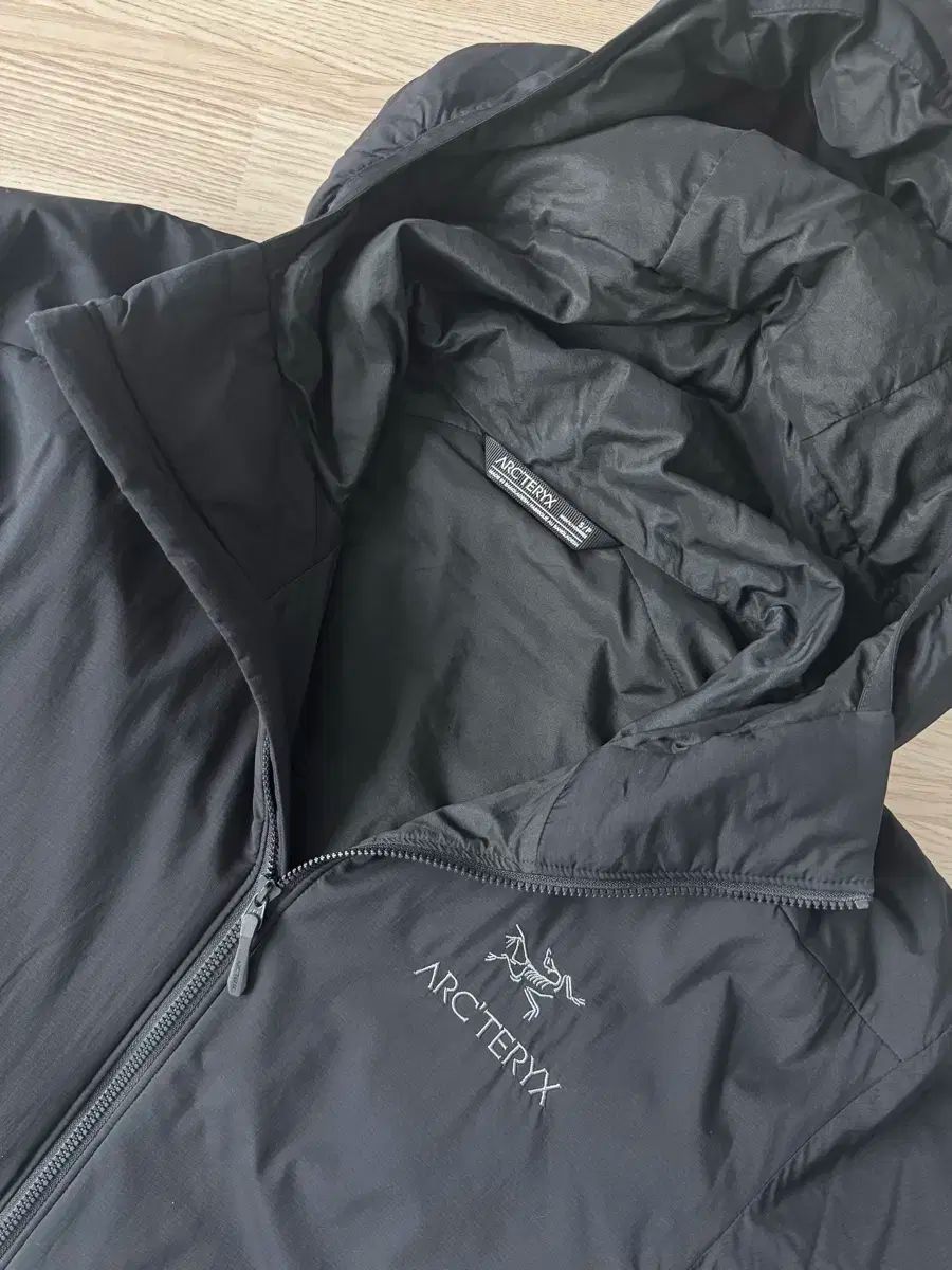 ARC TERYX アークテリクス Atom lt アトム lt フーディー s