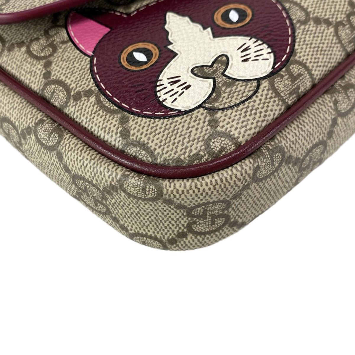グッチ ショルダーバッグ美品 オフィディア/キャット ディテール