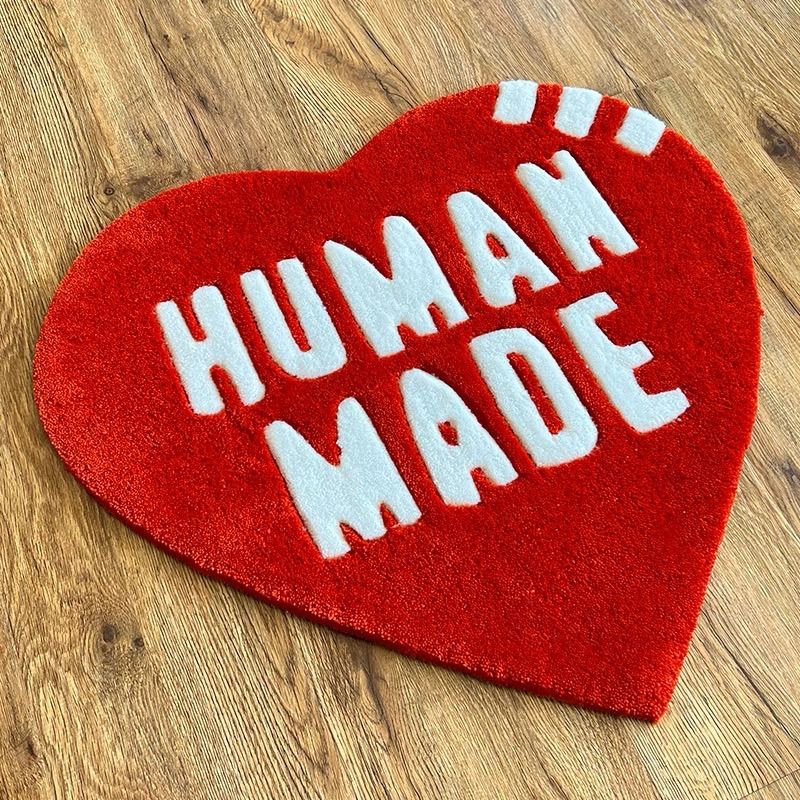 4色選択】HUMAN MADE ヒューマンメイド HEART RUG ハートロゴ 赤 青 ダークブラウン グレー 絨毯 ラグ マット カーペット  サイズ展開あり 58×64 - 在庫あり送料無料