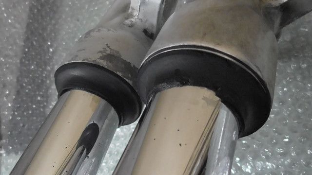 フロントフォーク