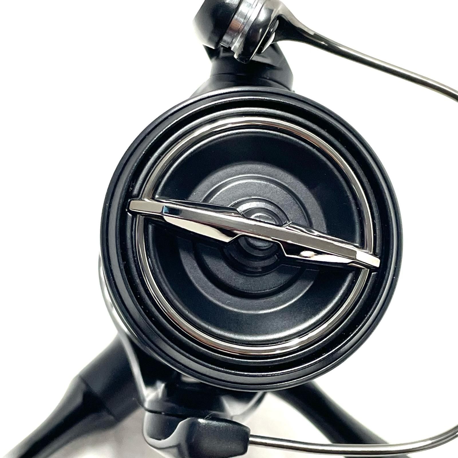 SHIMANO スピニングリールC3000ＭＨＧ　おまけ付き Amazon | シマノ(SHIMANO) スピニングリール 18 ステラ C3000MHG