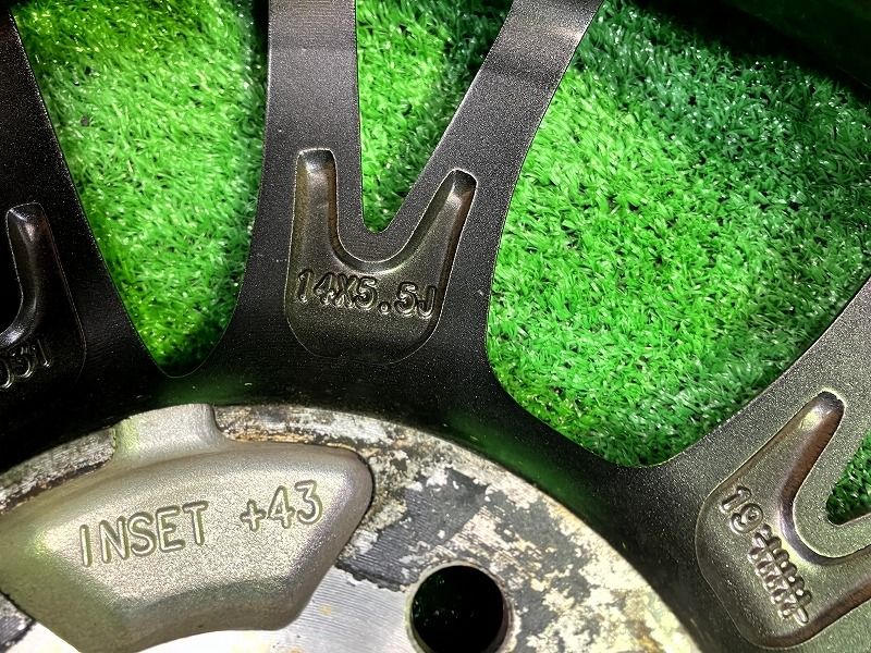 社外 エクシーダー