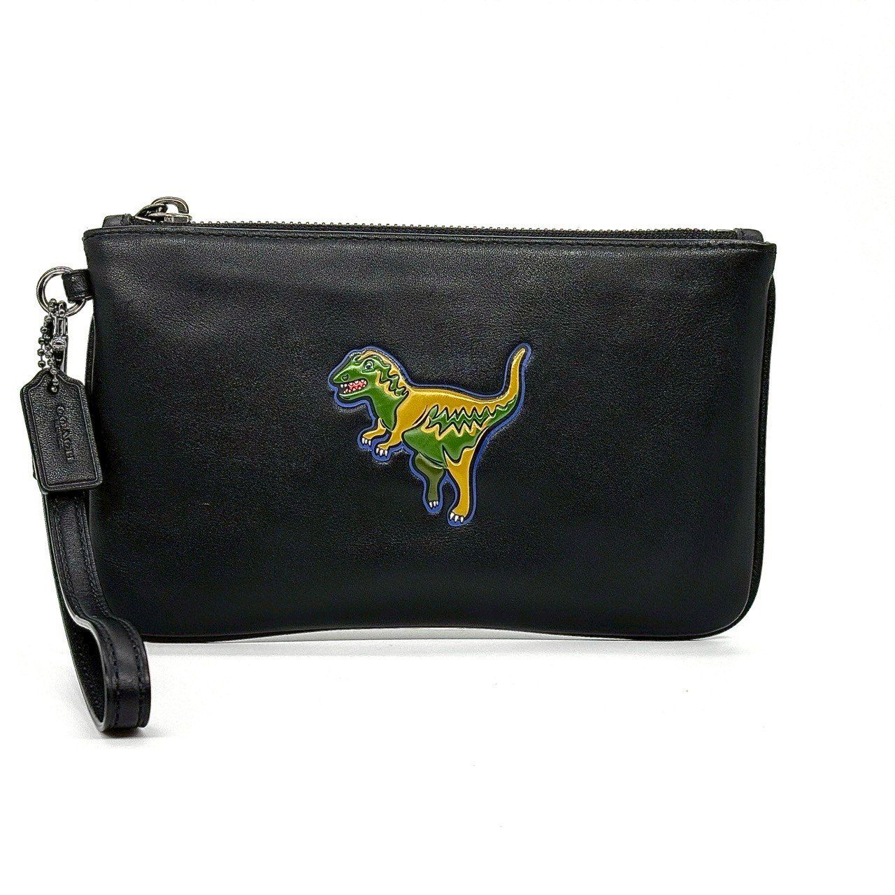 【美品】 COACH バスキアコラボ　ポーチ　レキシー恐竜　C5990 コーチ 都会派レキシー✨】 COACH コーチ クラッチバッグ レザー 恐竜