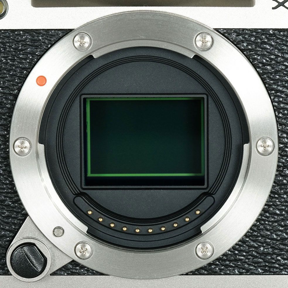 【未使用新品】FUJI X-T100ボディ シャンパンゴールド 富士フイルム 富士フイルム FUJIFILM X-T100 ボディ [シャンパンゴールド]投稿画像