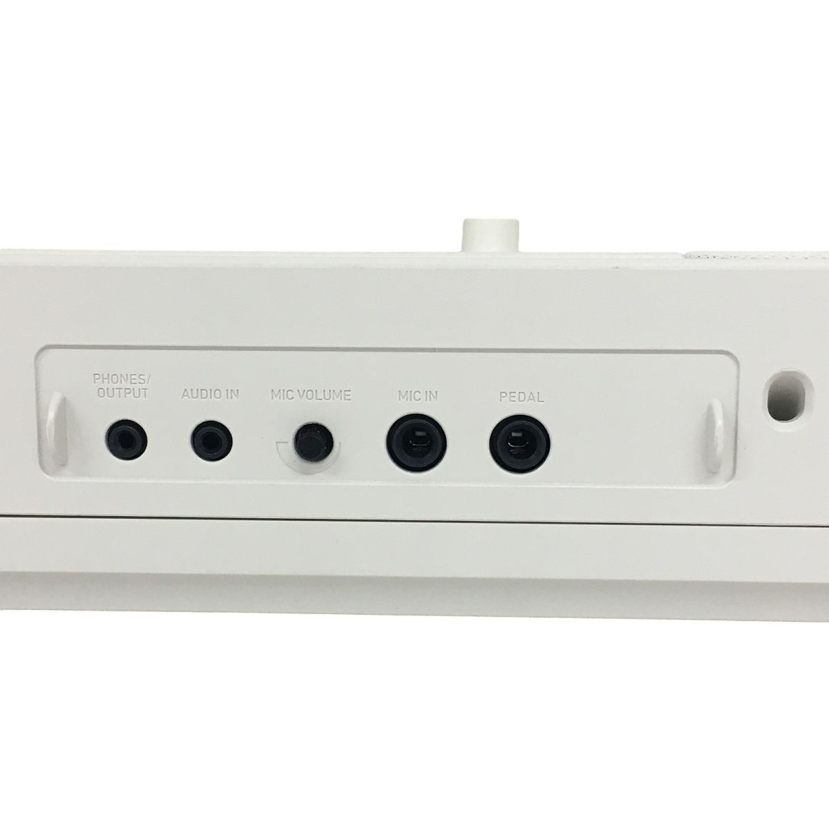 中古　CASIO LK-530 光ナビゲーション23年製 CASIO LK-530 光ナビゲーションキーボード 61鍵盤 2023年製 中古