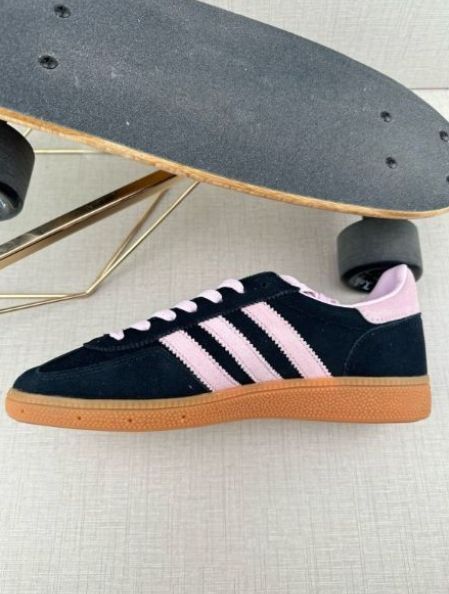 新品.adidas ハンドボール スペツィアル Handball Spezial レディース スニーカー Core Black/Clear Pink/Gum