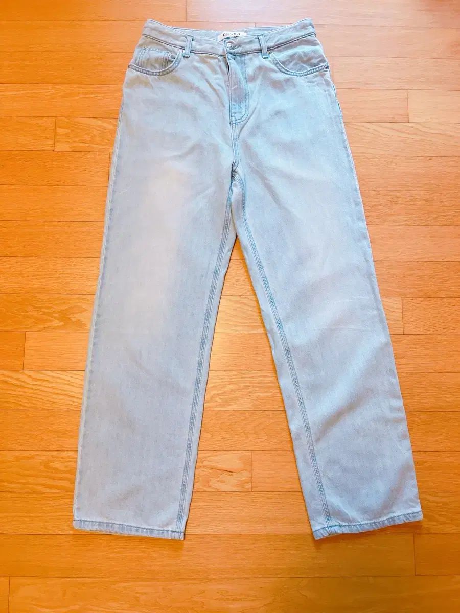 オストカカ ライトブルー ワイド デニム OSTKAKA