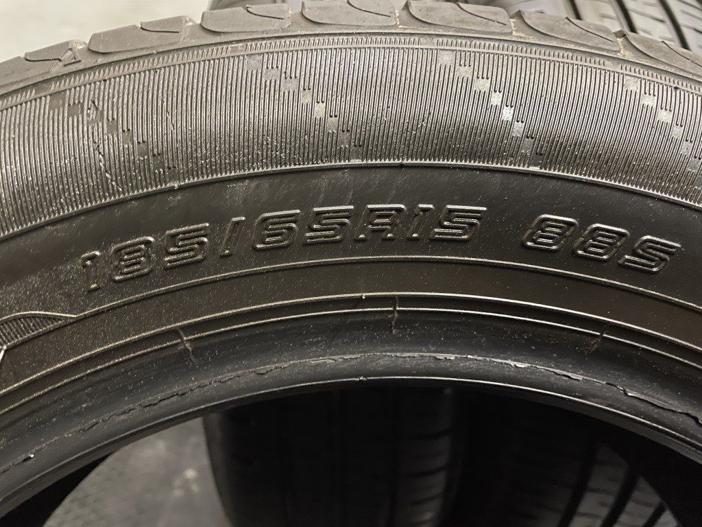 DUNLOP ENASAVE EC204 185/65R15 15インチ 夏タイヤ 4本 2017年製 バリ