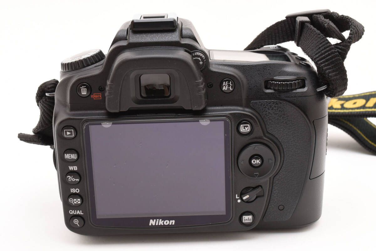☆ニコン Nikon D90 AF-S NIKKOR DX 18-55mm F3.5-5.6 G VR