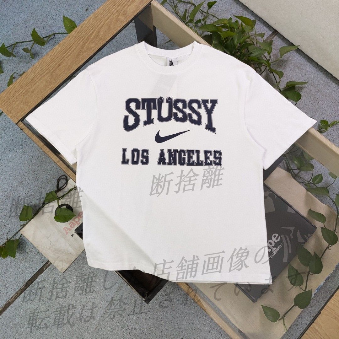 STUSSY  x Nike ステューシー 上着 ファッション     トップス   Tシャツ 男女兼用