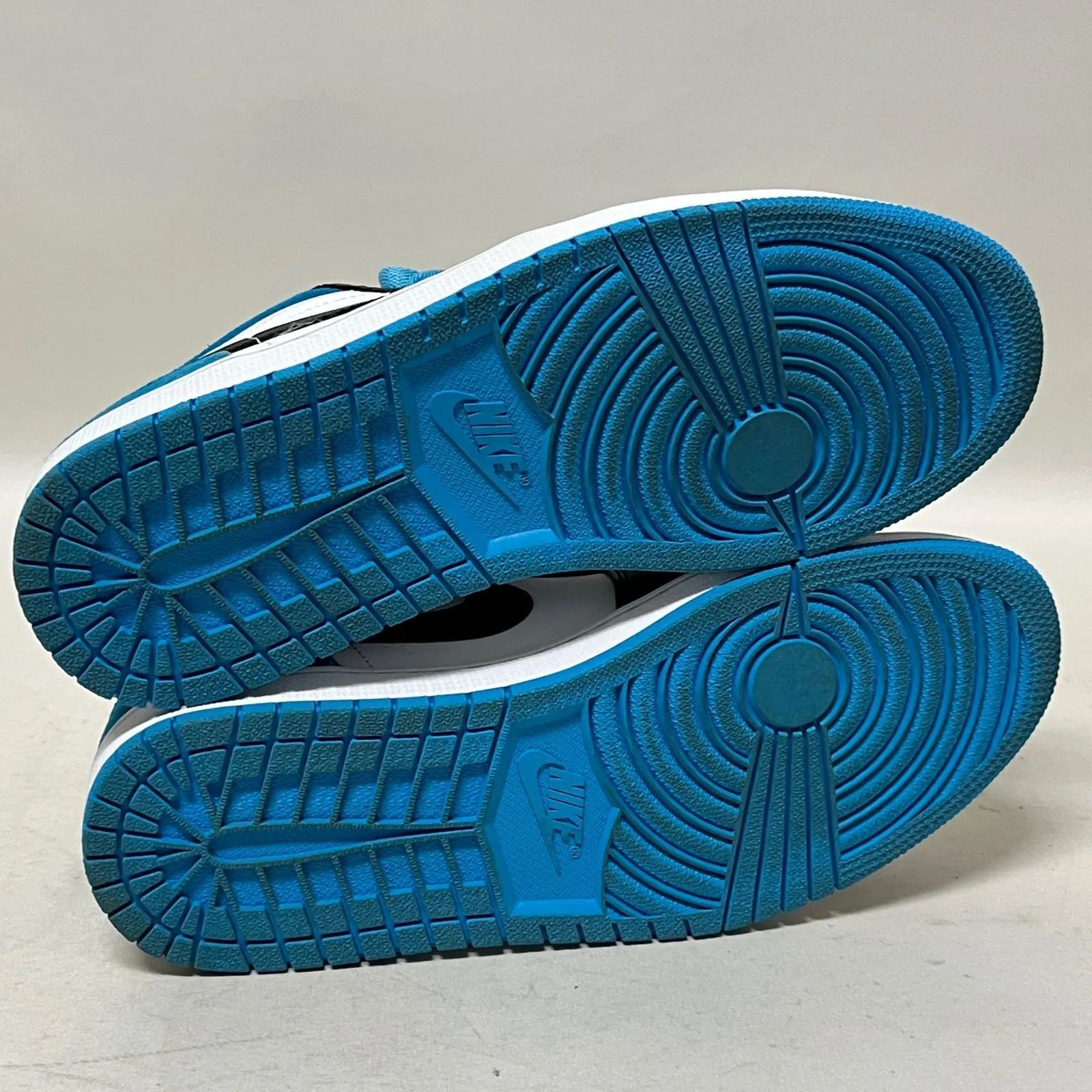 浜館80-1768】 【店舗併売品】 NIKE AIR JORDAN 1 LOW SE 