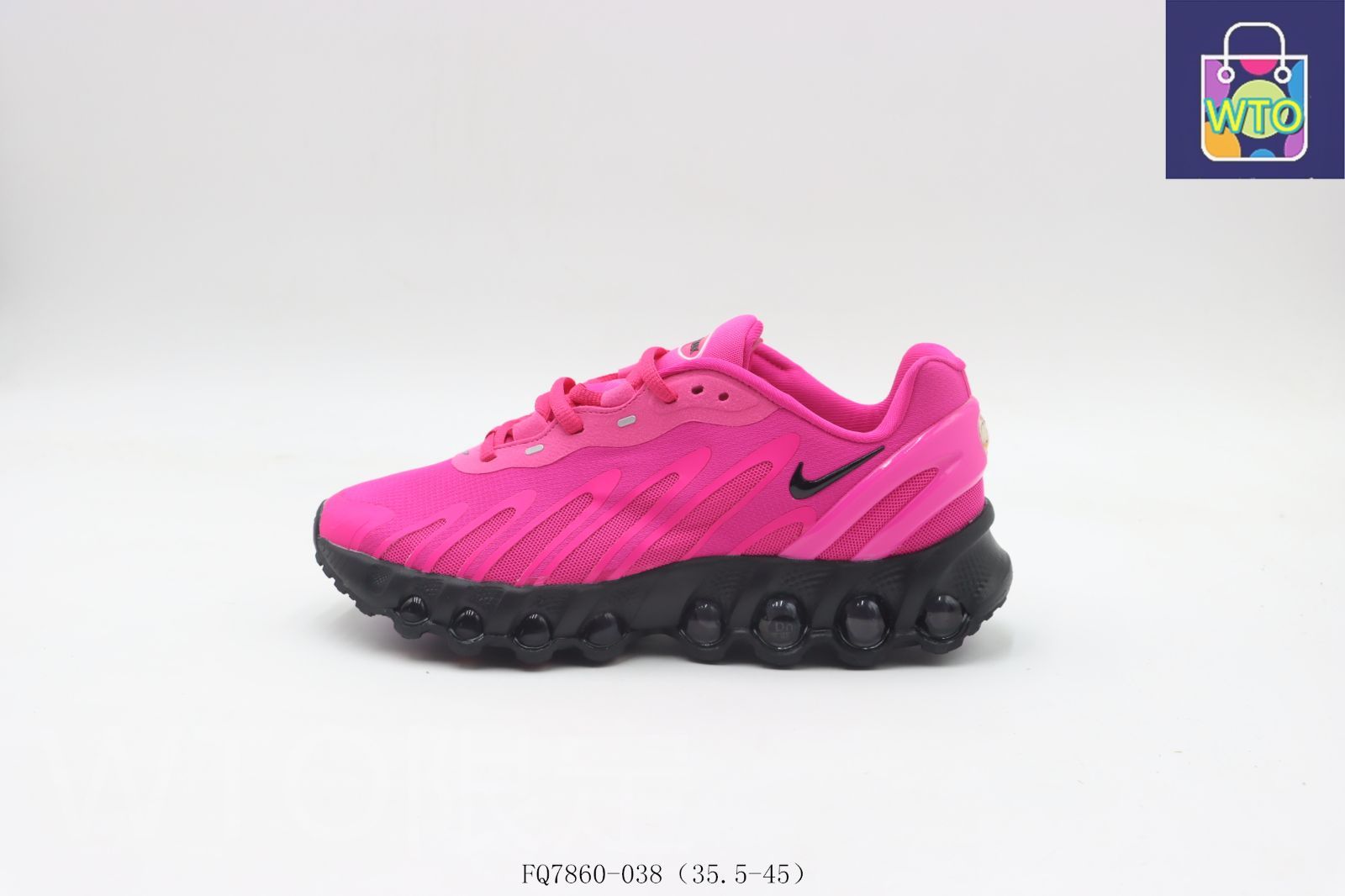 ナイキ / NIKE ナイキMAXランニングシューズ ピンクブラック