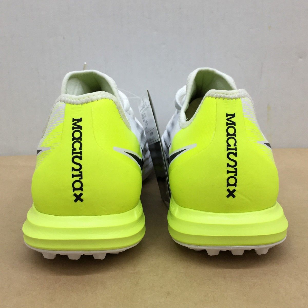 未使用 NIKE Magista X Finale Ⅱ TF 844446-107 サイズ27cm【WS946