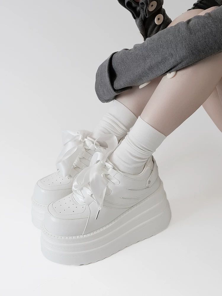 韓国♡甘辛ミックスなメタリック♪ リボン ストラップ付き iphone