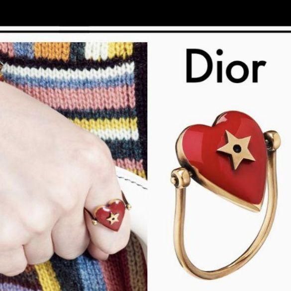 新品☆Dioramour ハート リング◇Dior - メルカリ