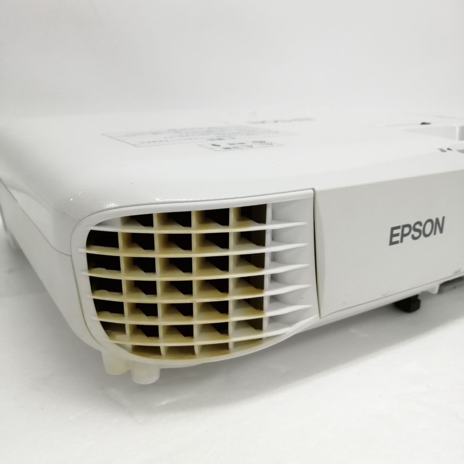 動作品】EPSON プロジェクター EB-W06 - メルカリ