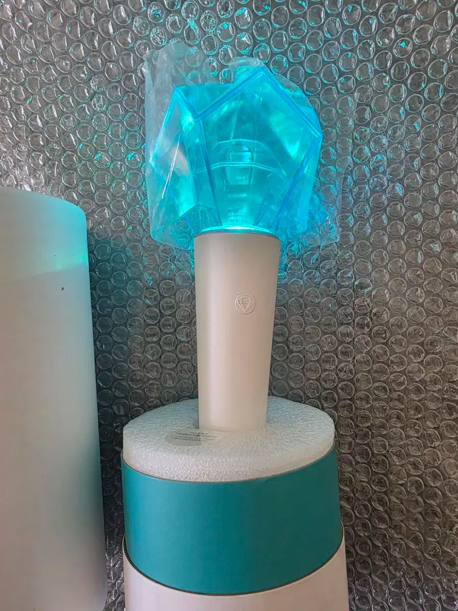 SHINee(シャイニー) グリッターボール SHINee デビュー12周年記念