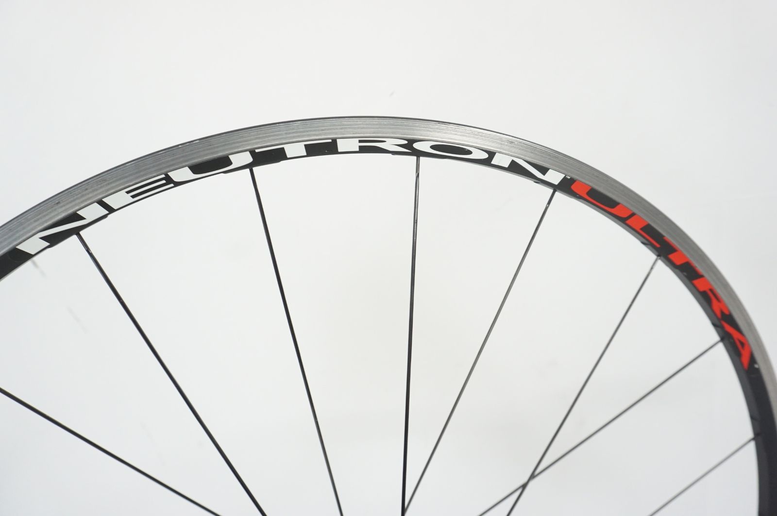 CAMPAGNOLO 「カンパニョーロ」 NEUTRON ULTRA シマノ11速