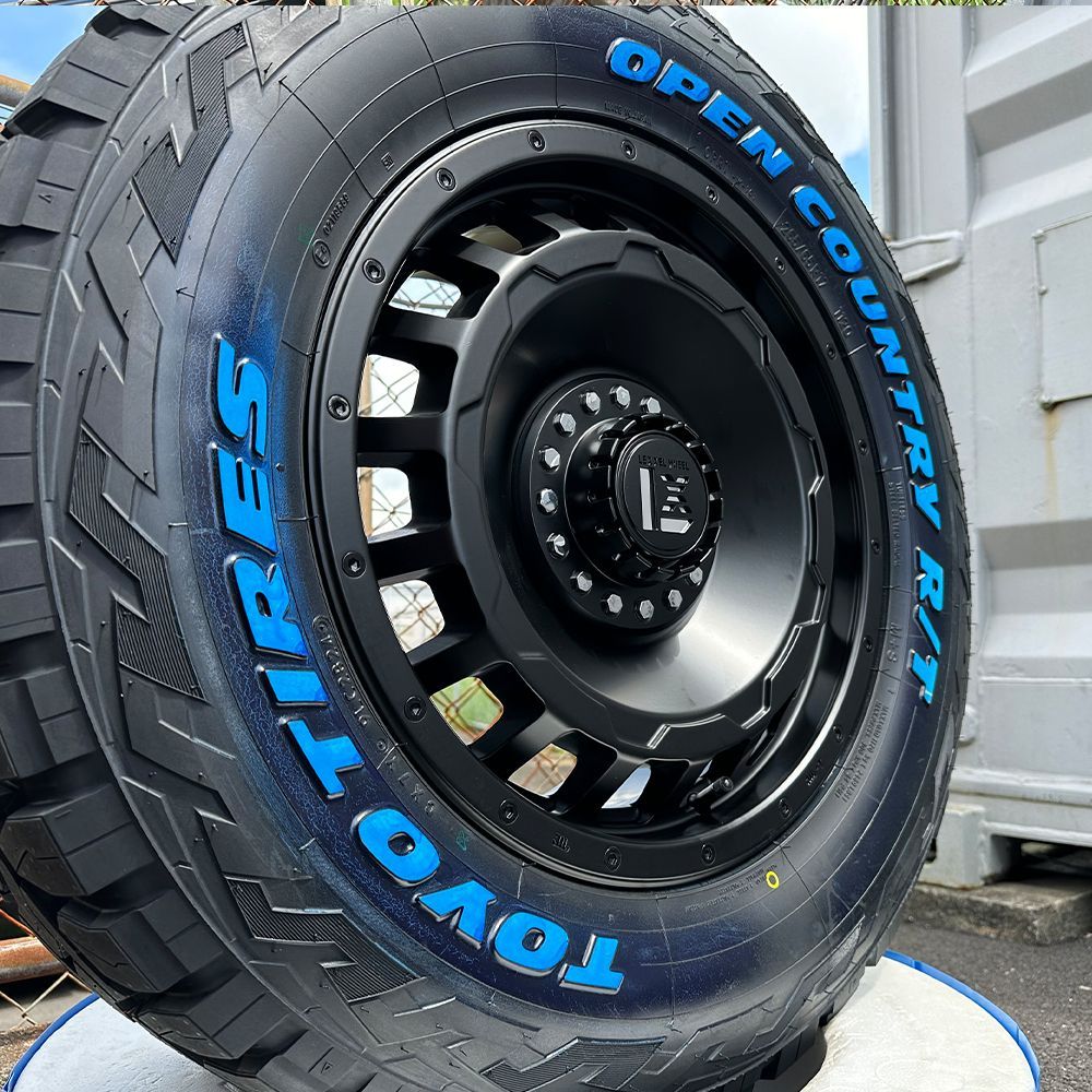 プラド ハイラックス サーフ FJクルーザー H3 17インチ LEXXEL DeathRock デスロック ヨコハマ ジオランダー MT G003 265/70R17 285/70R17 265/65R17 ハイラックスサーフにおすすめ！ヨコハマタイヤのジオランダーM/Tを装着しました[265/70R17] - 埼玉県川越市タイヤ交換 ホイール販売店