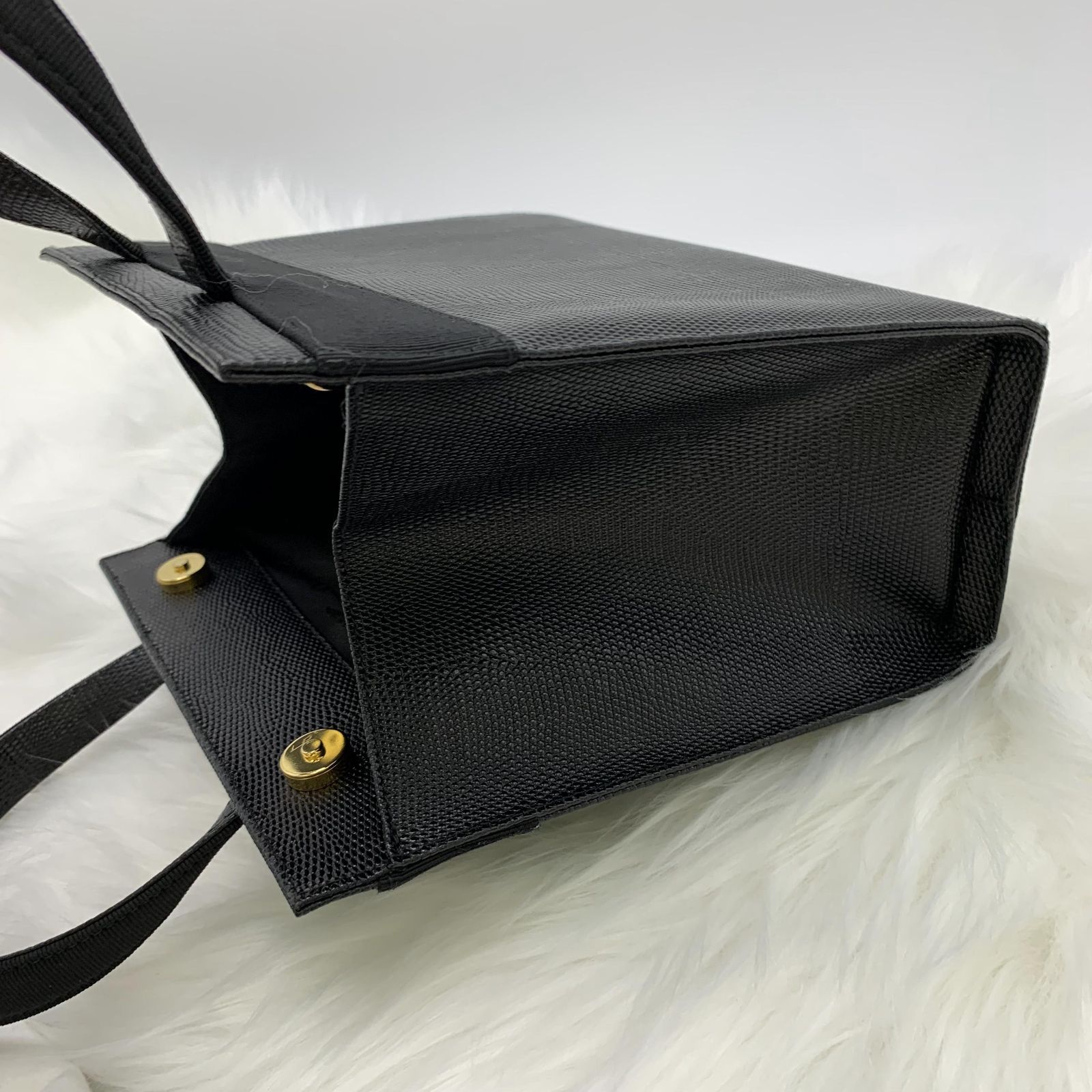 Salvatore Ferragamo サルヴァトーレ フェラガモ ヴァラリボン BA-21 