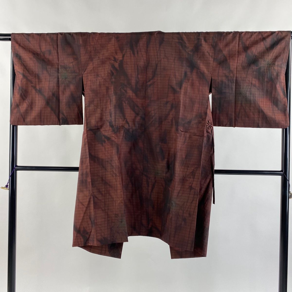 道中着 身丈103cm 裄丈66cm M 和装コート 紬地 幾何学模様 絞り 赤茶 正絹 秀品