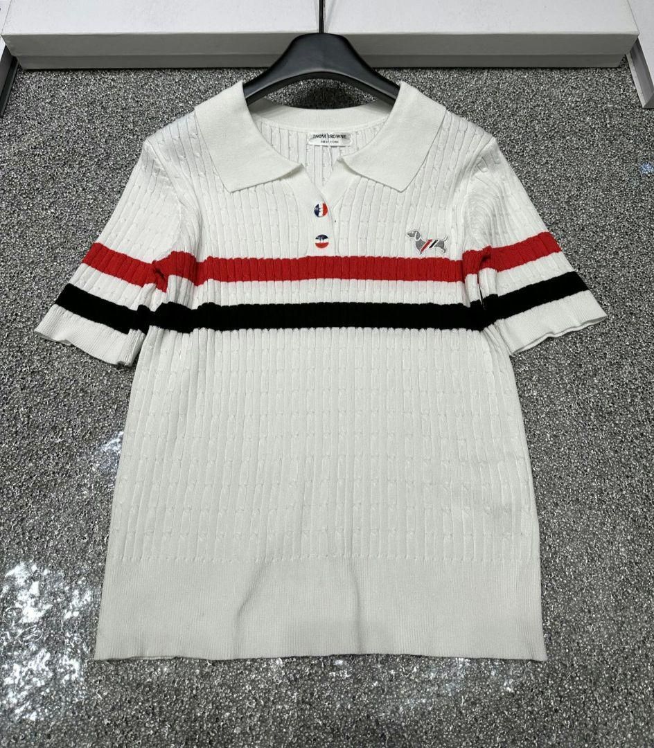 新品 THOM BROWNE ユニセックス カシミヤ半袖ポロセーター - メルカリ