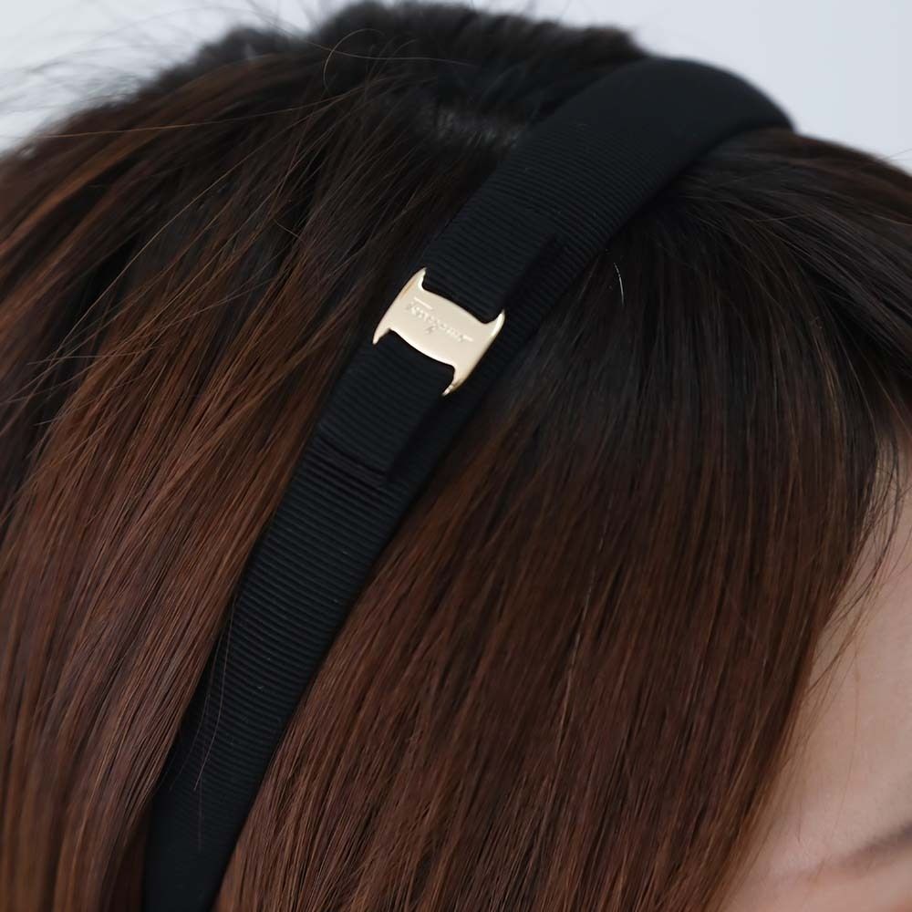 新品 FERRAGAMO フェラガモ 34 0086 0430314 NERO/ORO ブラック