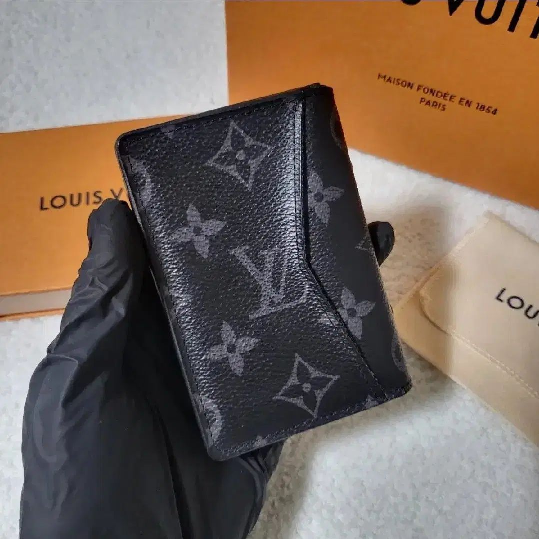 ルイヴィトン ヴィトン ダミエ カードケース イニシャル入り ルイ
