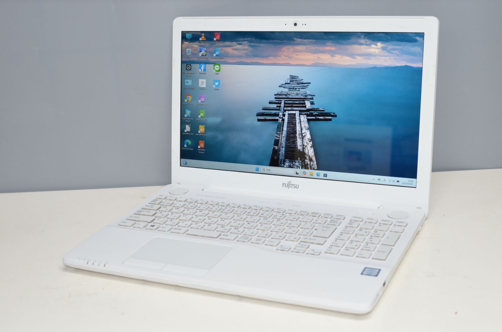 訳アリ】富士通 AH53/A3 Core i7 SSD512GB Win11 - メルカリ