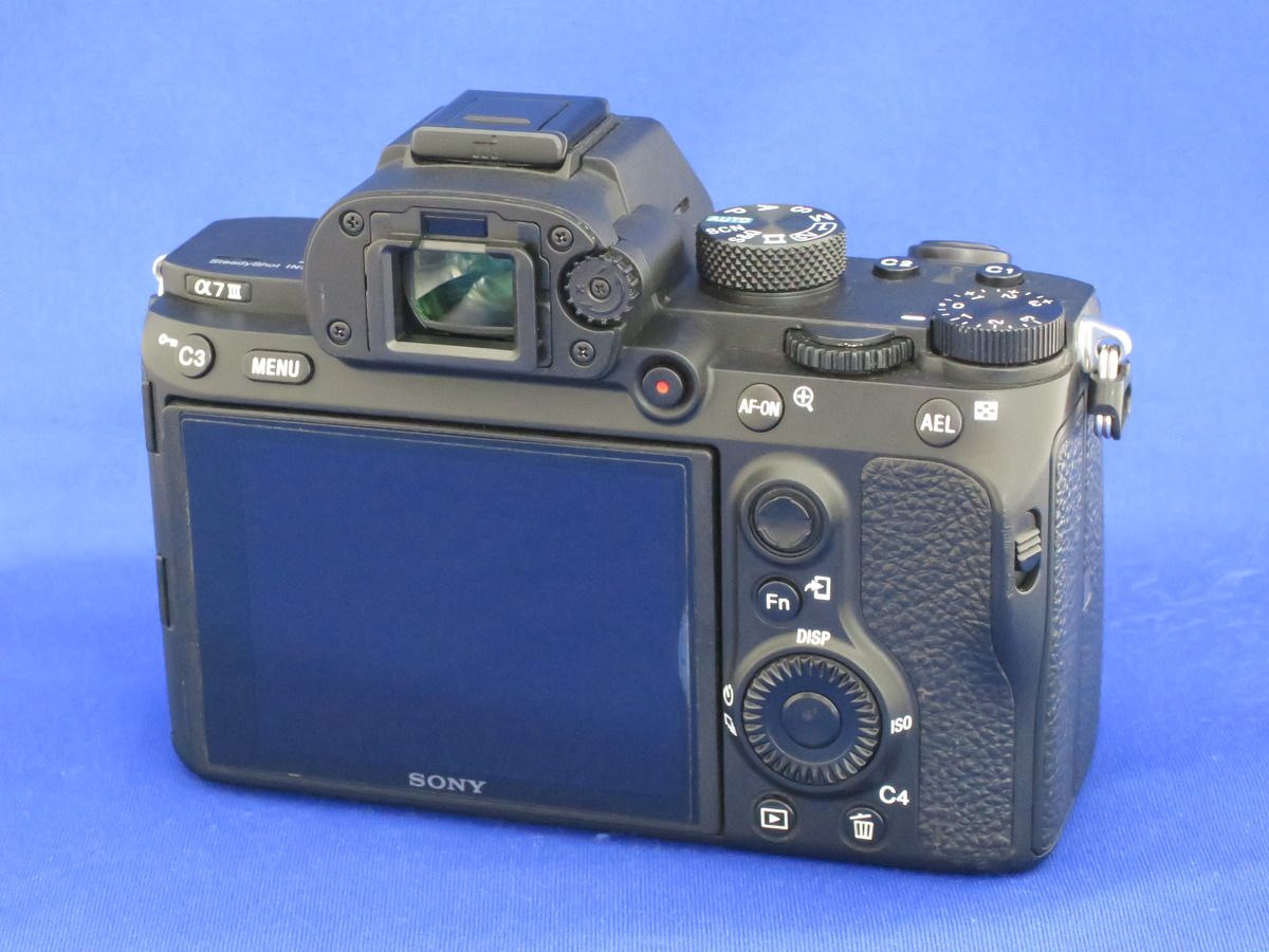 中古】 【難あり品】 ソニー α7III ボディ [ILCE-7M3] 中古】 【並品】 ソニー α7III ボディ [ILCE-