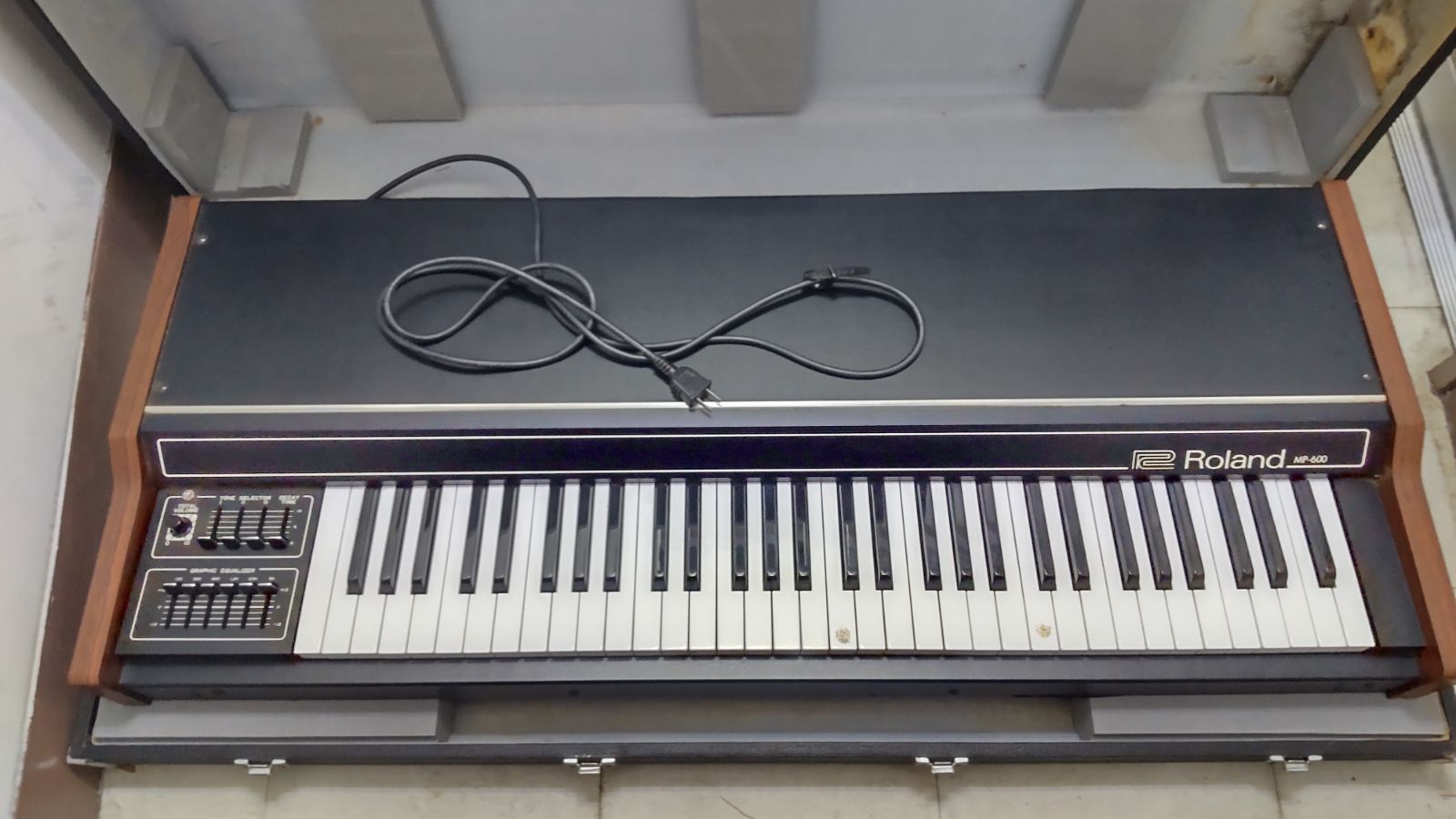 ○【手渡し限定/鎌倉市】Roland MP-600 電子ピアノ 楽器 キーボード