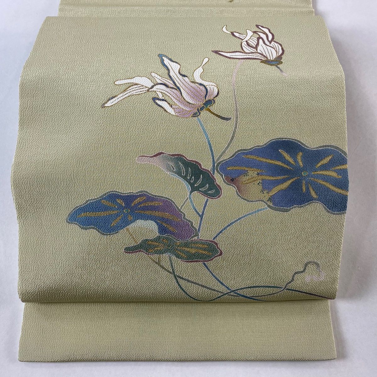 中村さま専用⁡ 〈暗い緑に草花の名古屋帯〉抹茶色 縮緬の帯