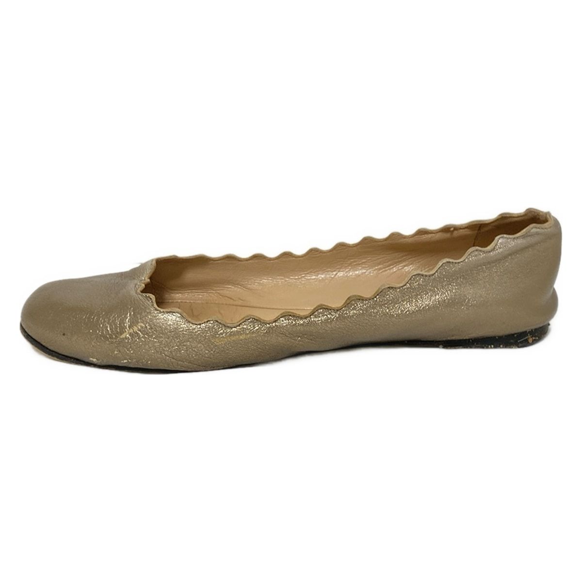 Chloe(クロエ) フラットシューズ 35 1/2 レディース - ゴールド レザー 