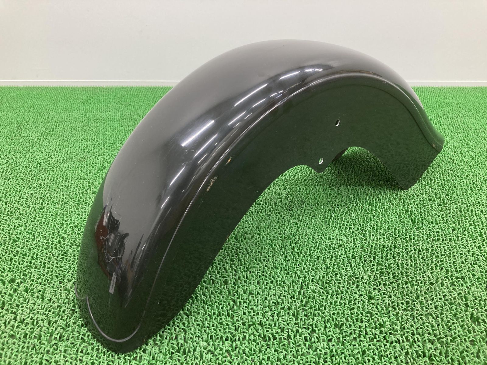 ドラッグスター400 フロントフェンダー 黒 社外 中古 バイク 部品 4TR VH01J FRP クラシックフェンダー カスタム素材に 品薄