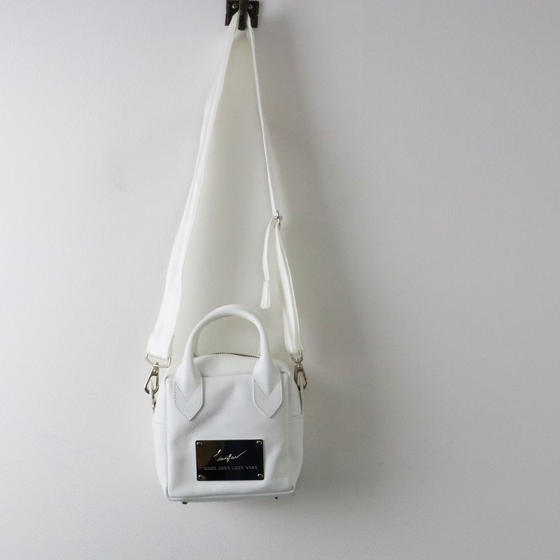 リミフゥ　LIMI feu ショルダーバッグ LIMI feu リミフゥ ヨウジヤマモト Matte Oil Leather Square