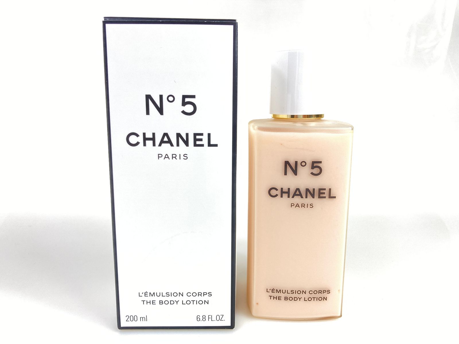 満量 シャネル CHANEL No.5 ザ ボディ ローション ボディ用乳液 200ml 匿名配送 送料無料