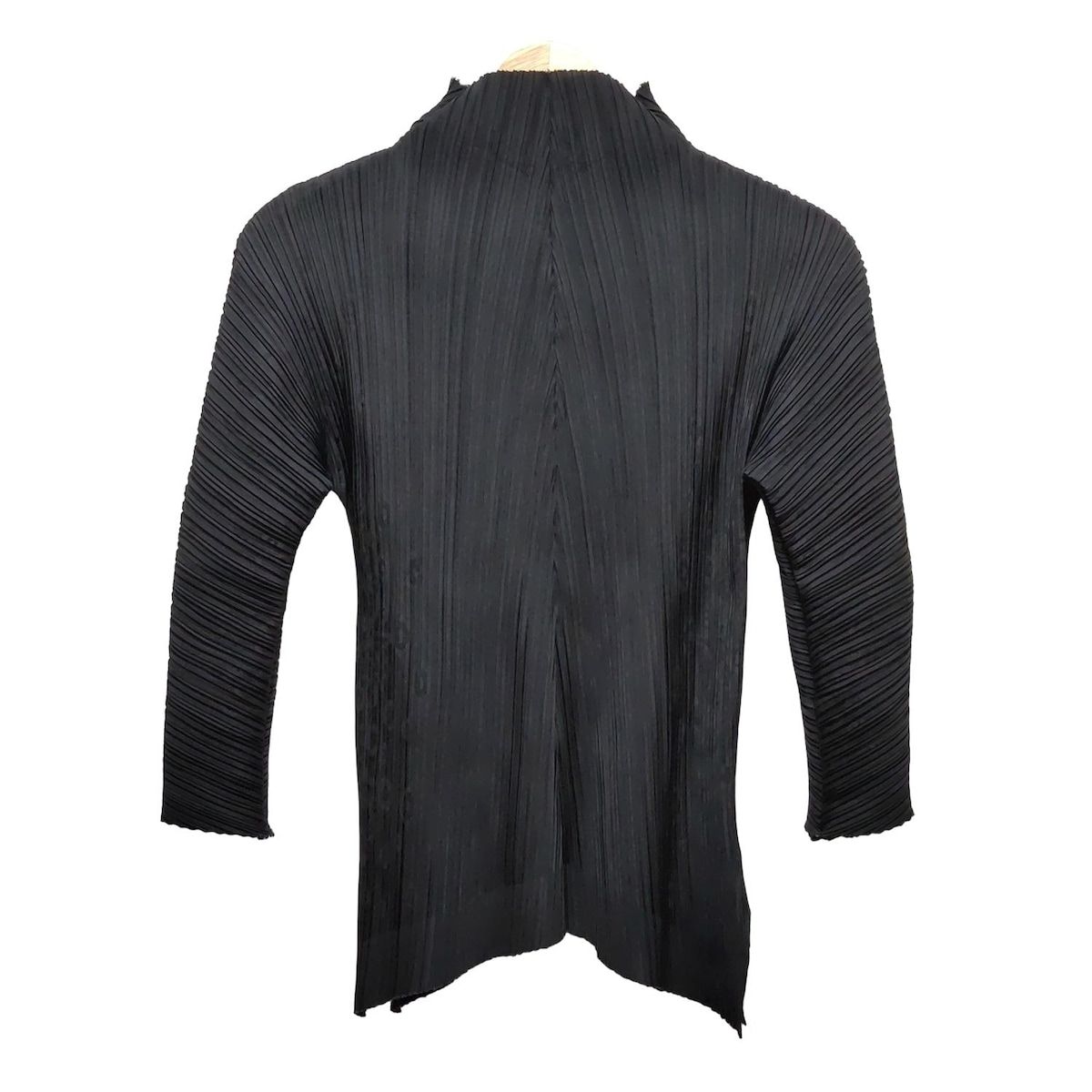 ISSEY MIYAKE FETE イッセイミヤケフェット 七分袖カットソー サイズ2 M レディース - 黒 プリーツ