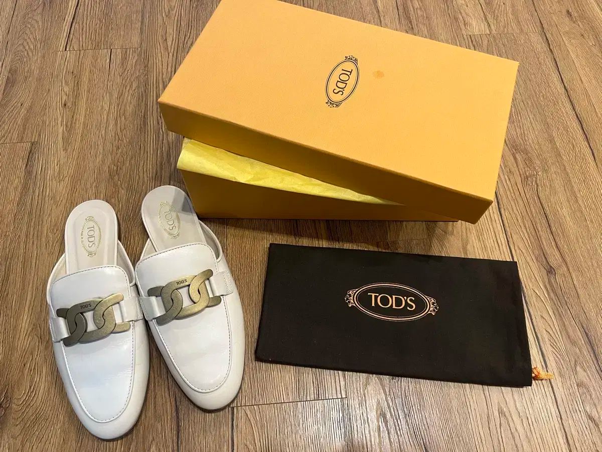 TOD'S トッズ ローファー レザー ダブルTメタル ロゴ刻印 36 1/2